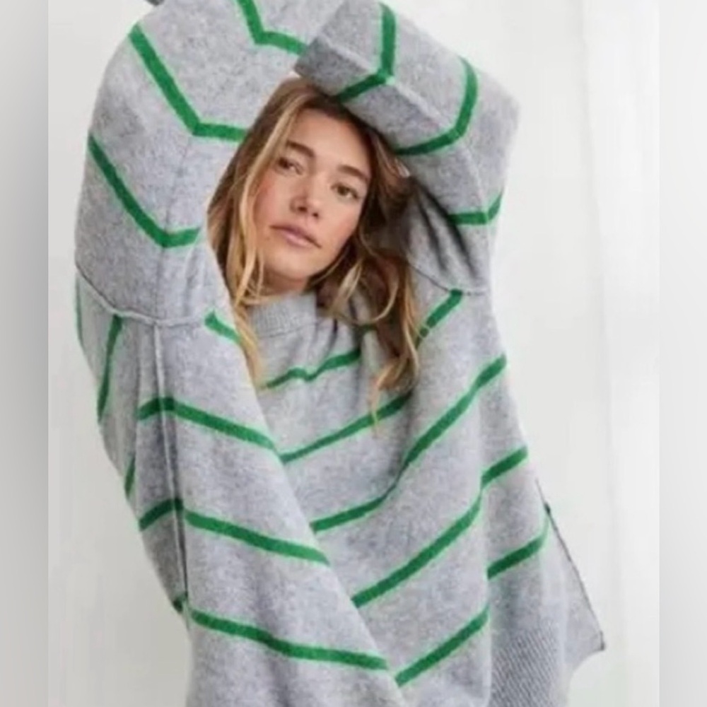 aerie Gray Crewneck Sweater with Green Stripes